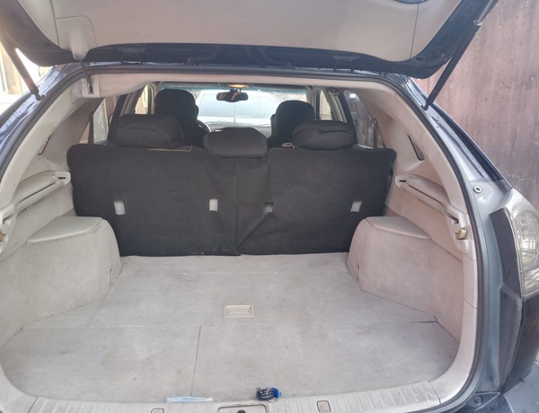 Lexus Rx 330 2005 for Sale In Bariga Lagos