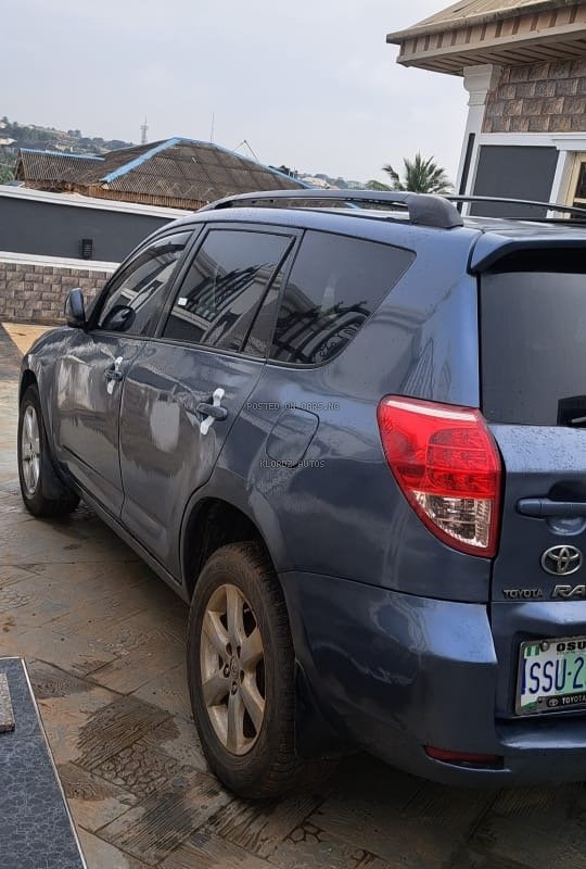 2006 REGISTERED TOYOTA RAV4 FOR SALE IN LAGOS image