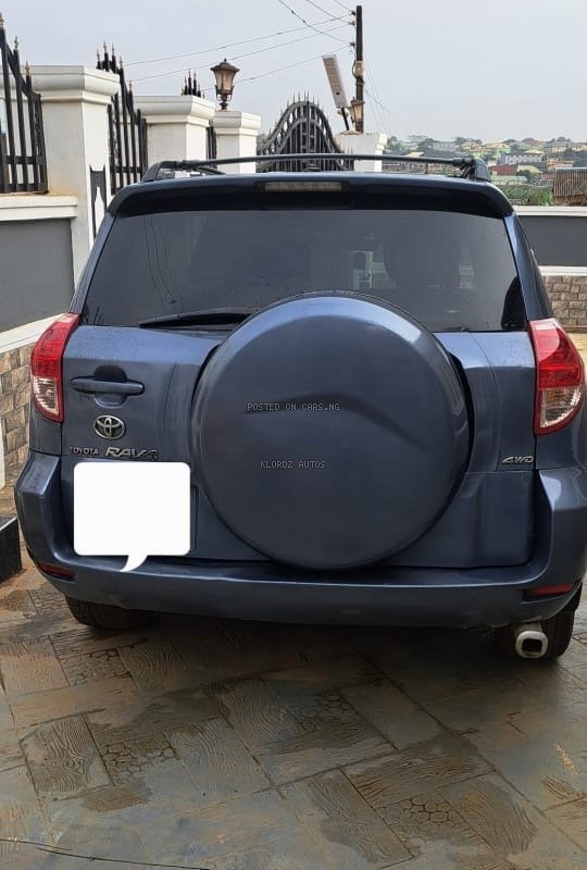 2006 REGISTERED TOYOTA RAV4 FOR SALE IN LAGOS image