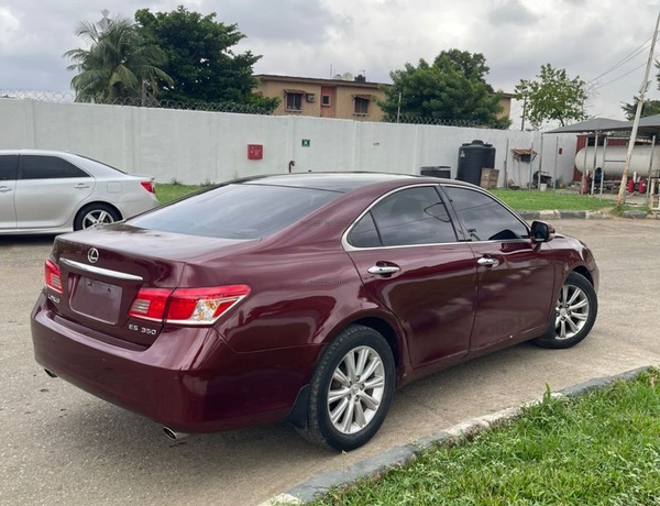 2008 REGISTERED LEXUS ES350 IN LAGOS