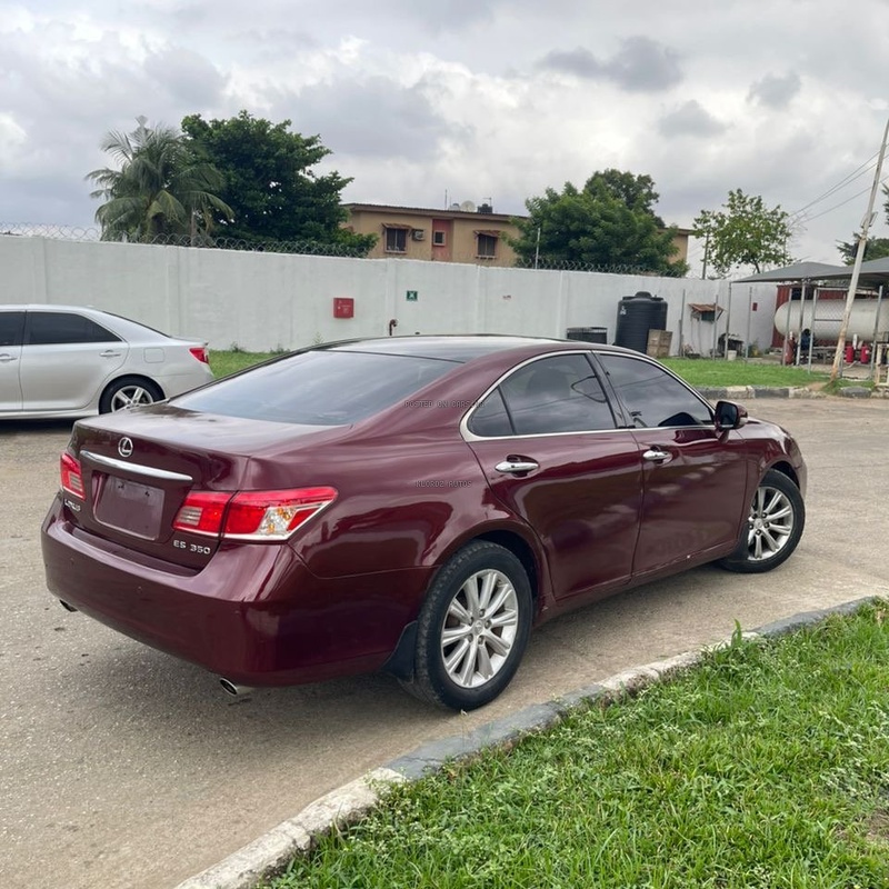 2008 REGISTERED LEXUS ES350 IN LAGOS image