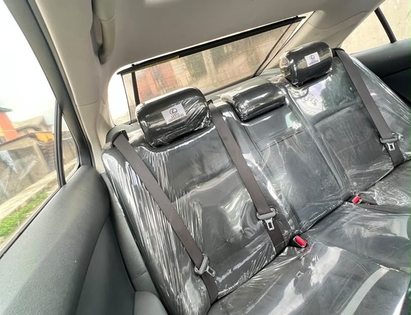 FOREIGN USED 2009 LEXUS ES350 IN OGBA