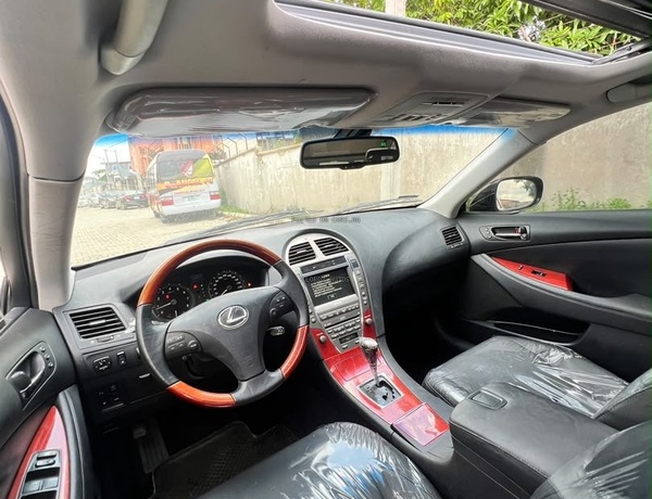 FOREIGN USED 2009 LEXUS ES350 IN OGBA