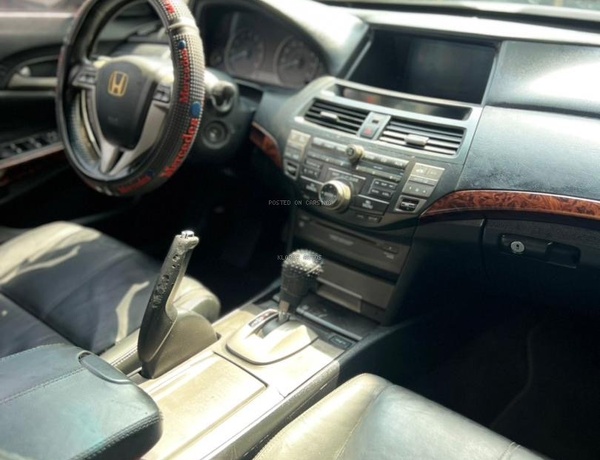 2010 USED HONDA CROSSTOUR FOR SALE IN LAGOS