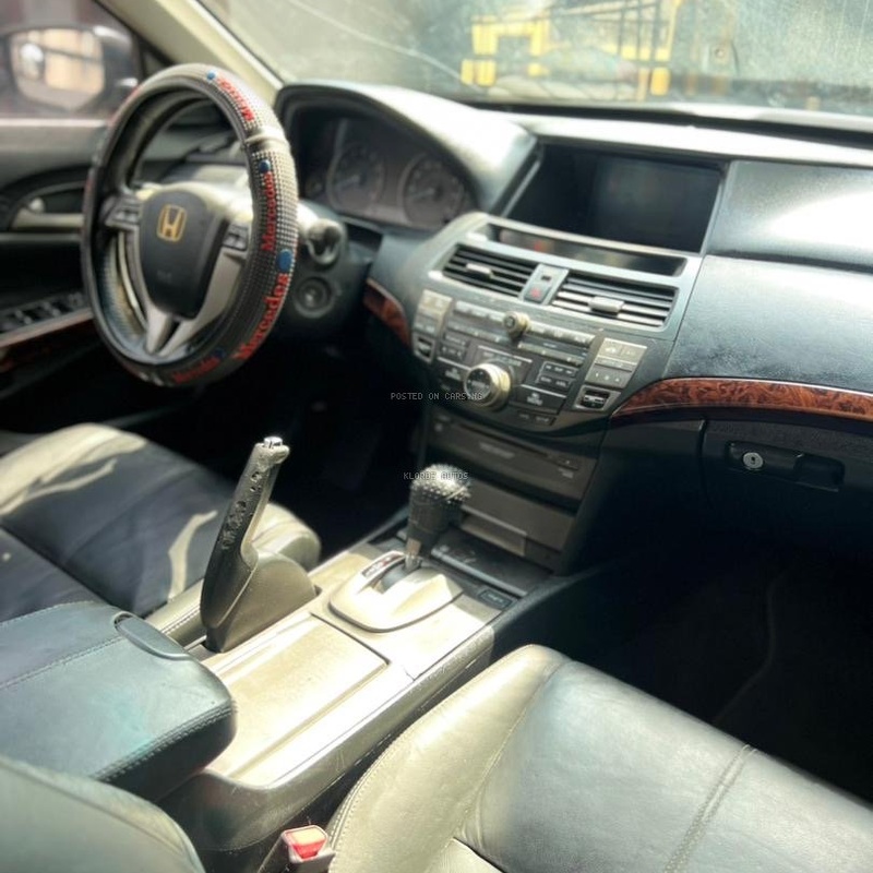 2010 USED HONDA CROSSTOUR FOR SALE IN LAGOS image