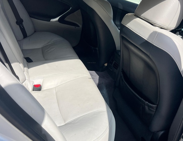 2012 LEXUS IS250 FACELIFTED TO 2015 IN OGBA LAGOS