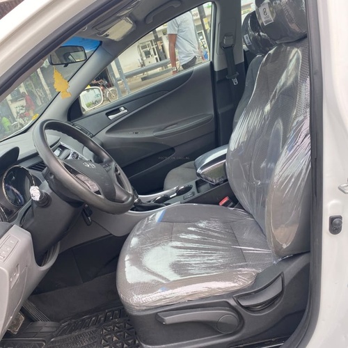 2012 TOKS HYUNDAI SONATA IN OGBA LAGOS