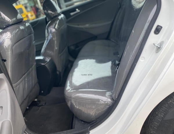 2012 TOKS HYUNDAI SONATA IN OGBA LAGOS