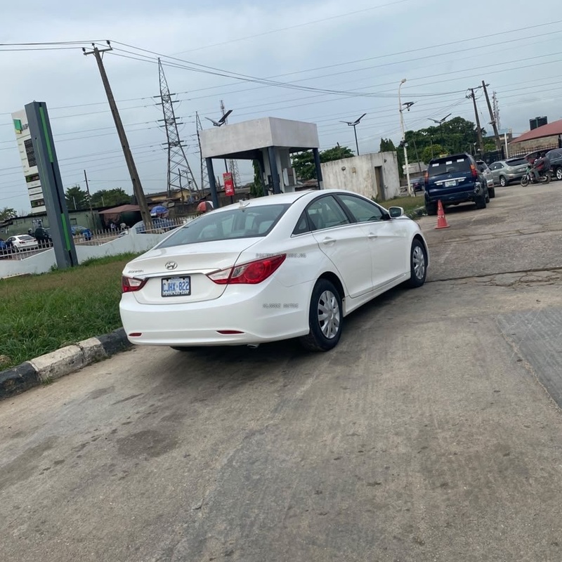 2012 TOKS HYUNDAI SONATA IN OGBA LAGOS image