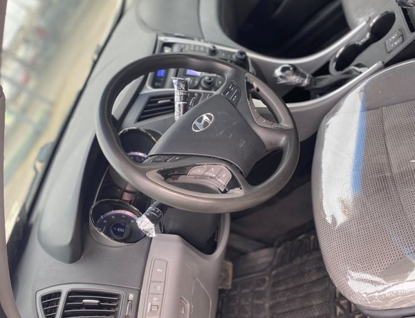 2012 TOKS HYUNDAI SONATA IN OGBA LAGOS