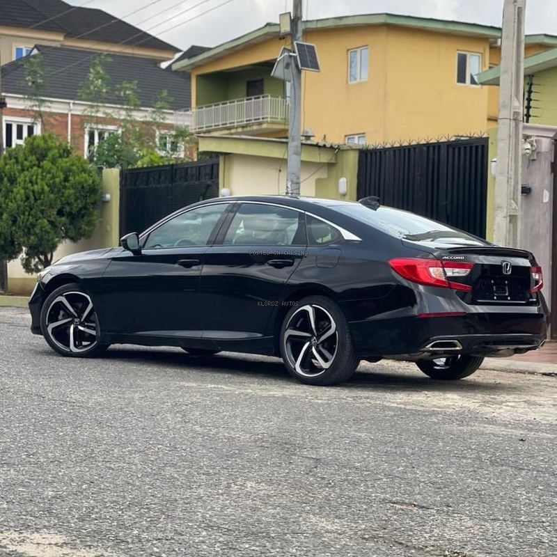 FOREIGN USED 2018 HONDA ACCORD IN LAGOS image