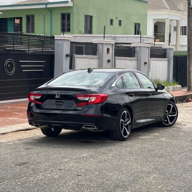 FOREIGN USED 2018 HONDA ACCORD IN LAGOS image