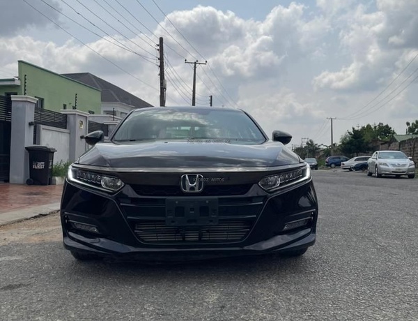 FOREIGN USED 2018 HONDA ACCORD IN LAGOS