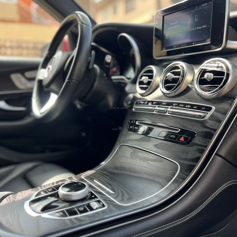 FOREIGN USED 2018 MERCEDES BENZ GLC 300 FOR SALE IN LAGOS image
