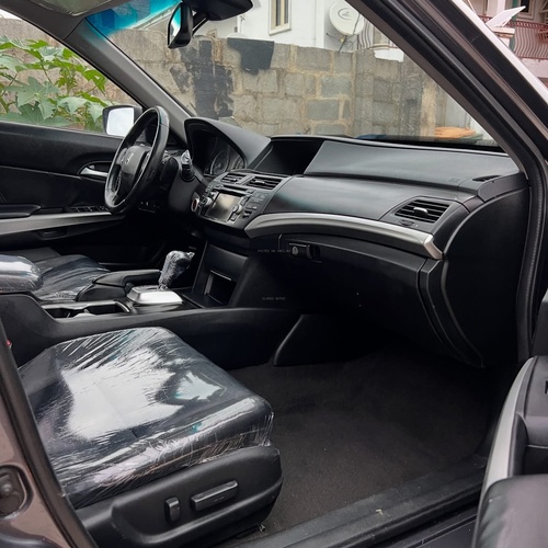 TOKS 2015 HONDA CROSSTOUR FOR SALE IN LAGOS