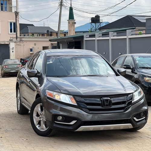 TOKS 2015 HONDA CROSSTOUR FOR SALE IN LAGOS