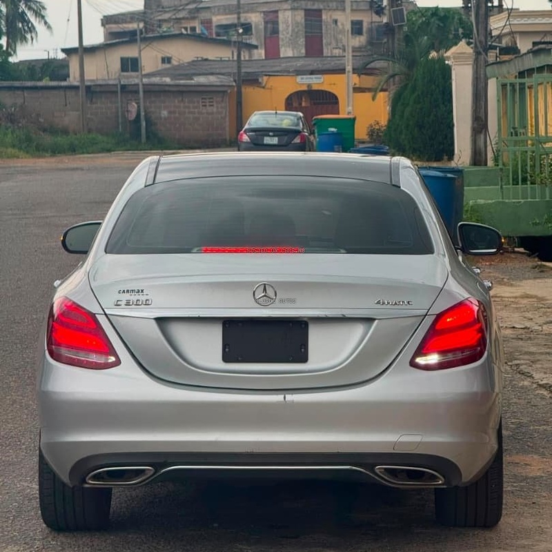 FOREIGN USED 2015 MERCEDES BENZ C300 IN OGBA image