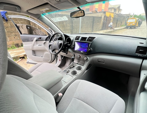 TOKUNBO 2008 TOYOTA HIGHLANDER IN OGBA LAGOS