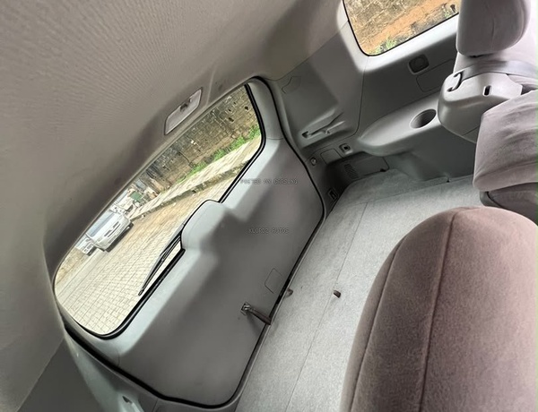 TOKUNBO 2008 TOYOTA HIGHLANDER IN OGBA LAGOS