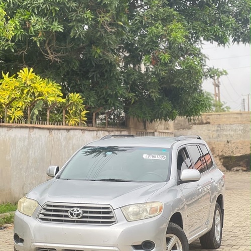 TOKUNBO 2008 TOYOTA HIGHLANDER IN OGBA LAGOS