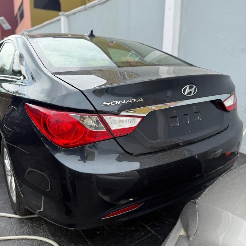 TOKUNBO 2013 HYUNDAI SONATA FOR SALE IN LAGOS image