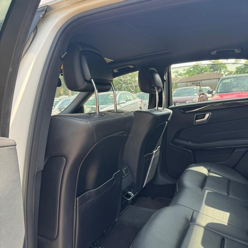 Distress Mercedes Benz E350 2014 With full paid duty In Abuja