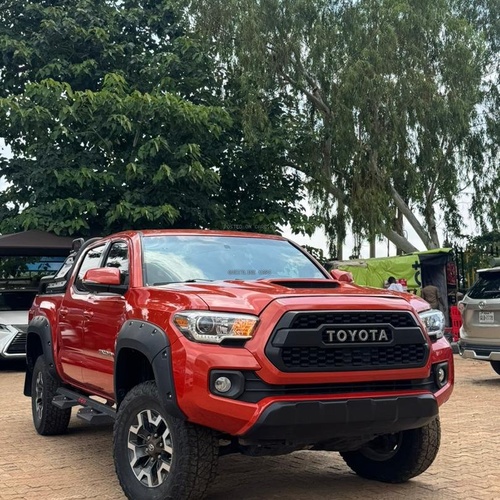 Foriegn Used 2016 Toyota Tacoma In Abuja