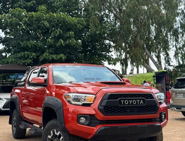 Foriegn Used 2016 Toyota Tacoma In Abuja