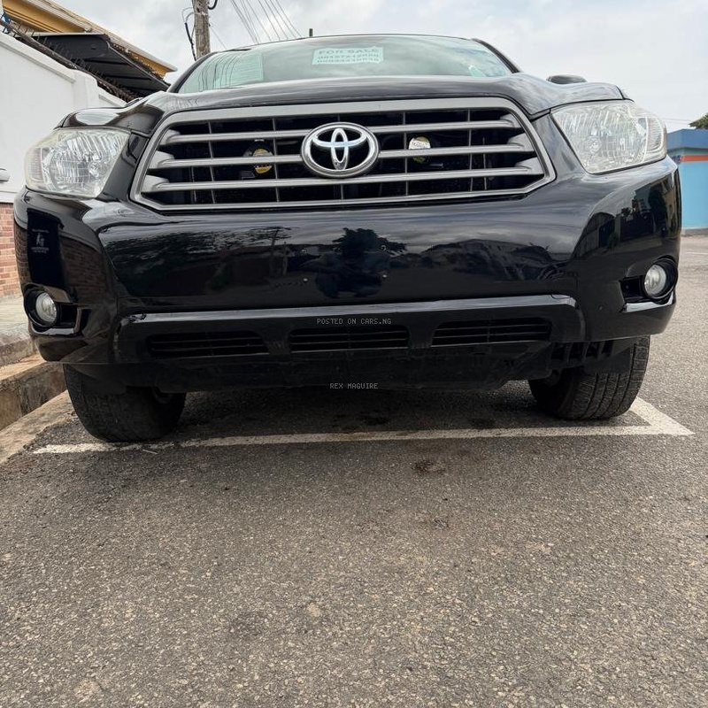 FOREIGN USED TOYOTA HIGHLANDER 2010 FOR SALE IN LAGOS image