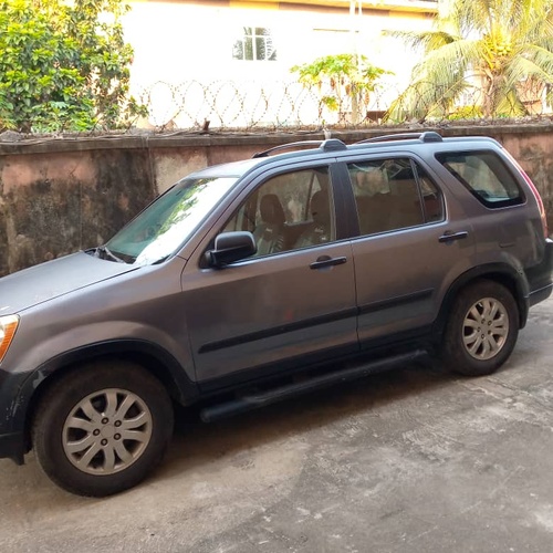 Neat Honda CRV 2006 for Sale In Lagos