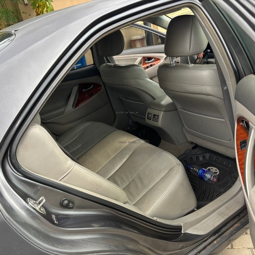 Buy and Drive Toyota Camry XLE 2009 in Lagos