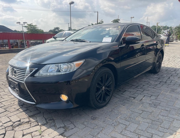Toks Well Pimped: Lexus 350 ES 2014 In Oyo
