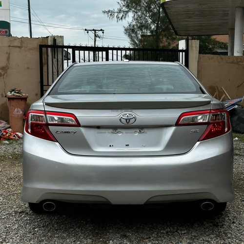 FOREIGN USED TOYOTA CAMRY 2012 SE  LIMITED IN LAGOS