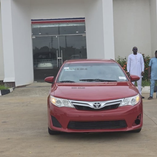 Foreign Used Toyota Camry 2014 for Sale In Lagos