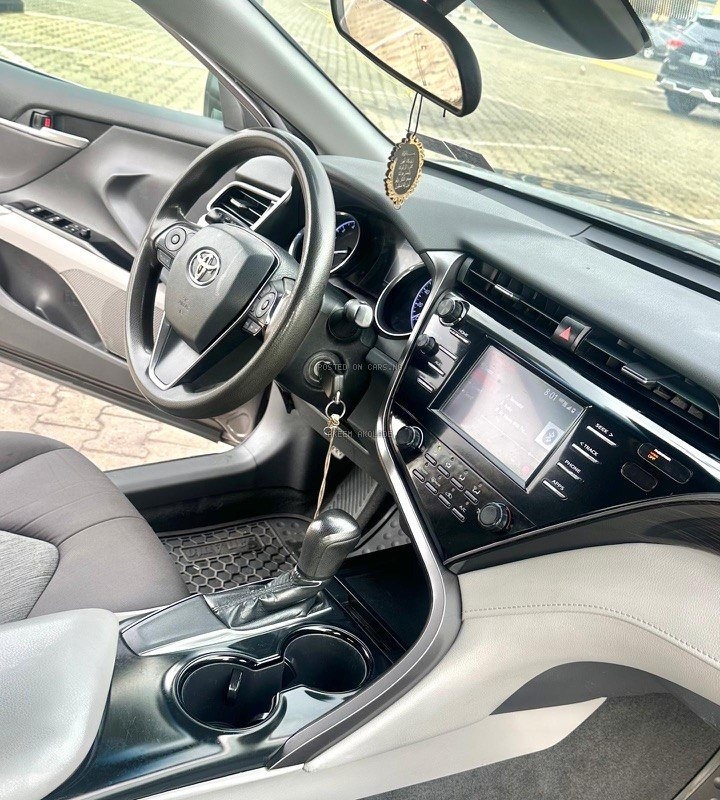 Foreign Used Toyota Camry 2019 for Sale In Abuja image