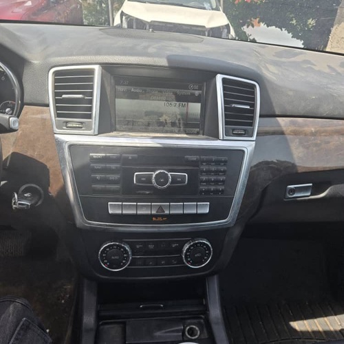 Foreign Used Mercedes Benz ML 350 2015 for Sale In Lagos
