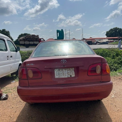 Toyota Corolla 2001 Maroon for Sale In Abuja