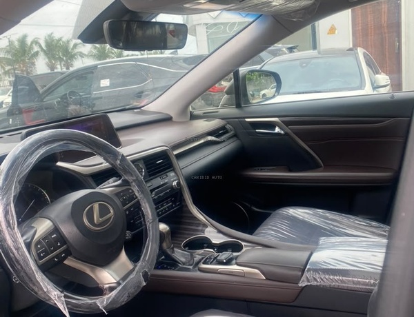 FORIEGN USED 2018 LEXUS RX 350L FOR SALE IN LAGOS