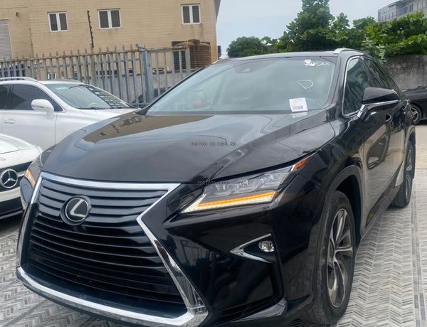 FORIEGN USED 2018 LEXUS RX 350L FOR SALE IN LAGOS