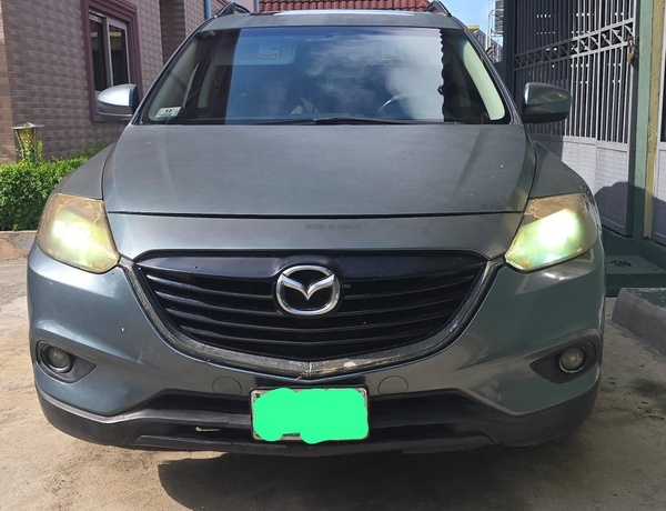 Mazda CX-9  2013 Model
