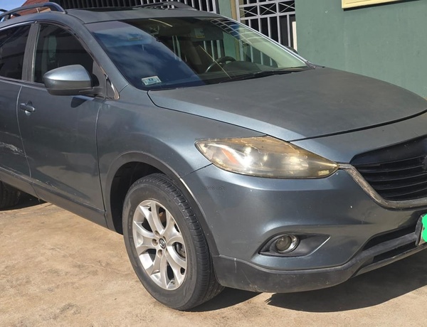 Mazda CX-9  2013 Model