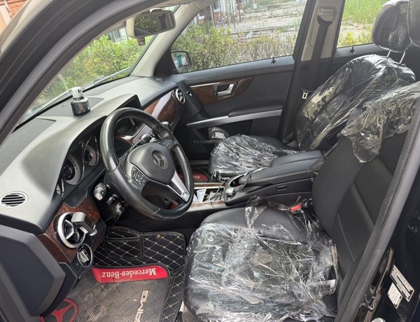 Mercedes Benz GLK 350 2015 For Sale In Lagos