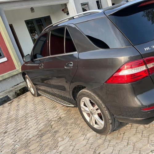 Mercedes Benz ML350 2013 For Sale In Lagos