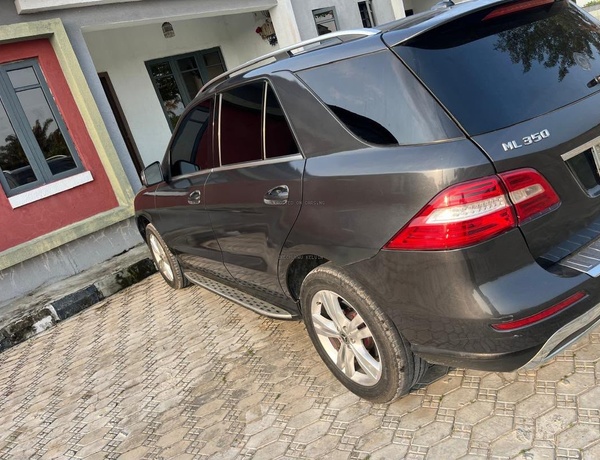 Mercedes Benz ML350 2013 For Sale In Lagos