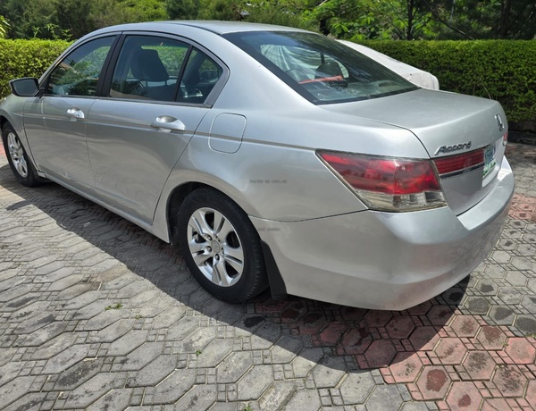 Honda Accord 2011 Nigerian used