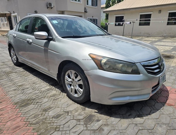 Honda Accord 2011 Nigerian used