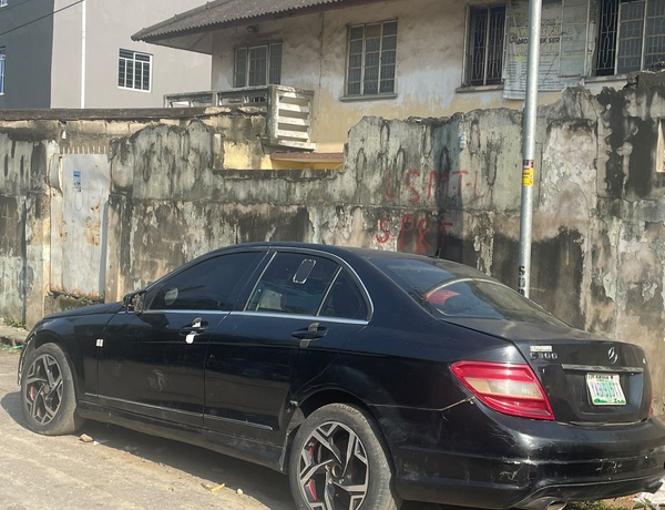 Mercedes-Benz C300 2010 for Sale