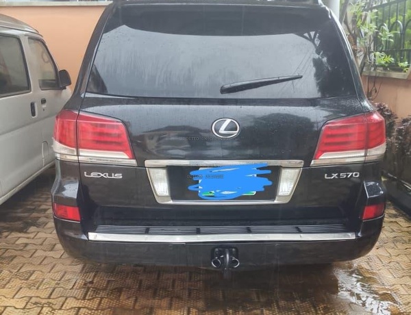 Lexus LX570 2012 For Sale