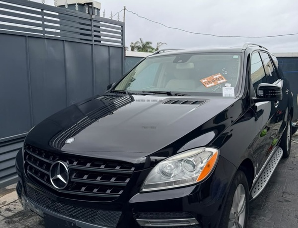 Mercedes Benz ML350 2015 For Sale
