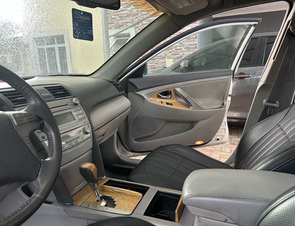 Toyota Camry XLE 2008 For Sale 